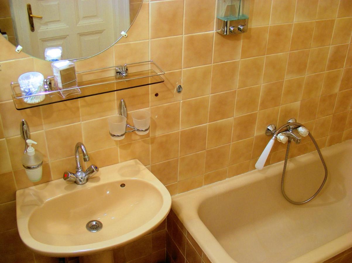 Firstapartments Inn City Center Budapest Habitación foto